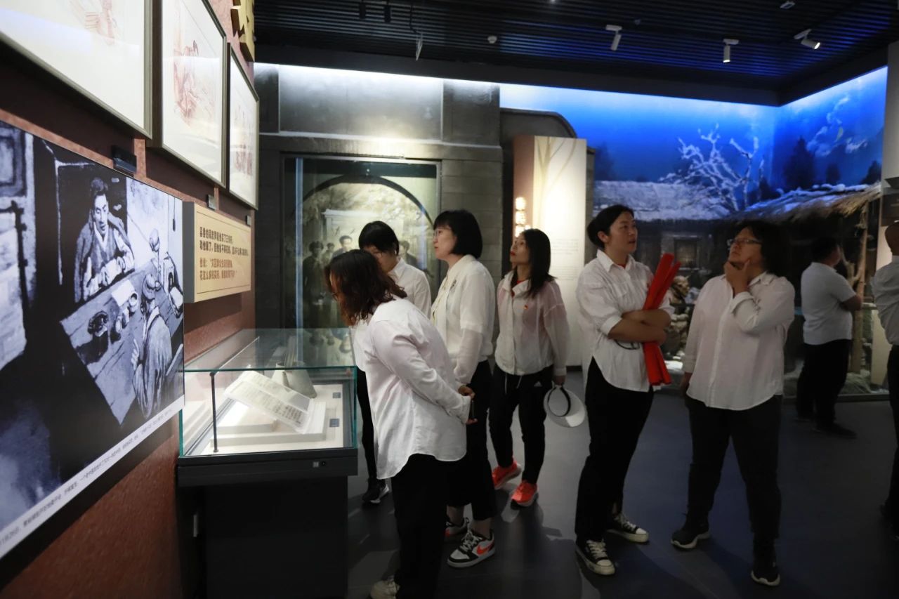 砥礪初心使命，汲取奮進(jìn)力量丨花花牛乳業(yè)集團(tuán)黨委組織開展學(xué)習(xí)“焦裕祿精神”主題黨日活動(dòng)