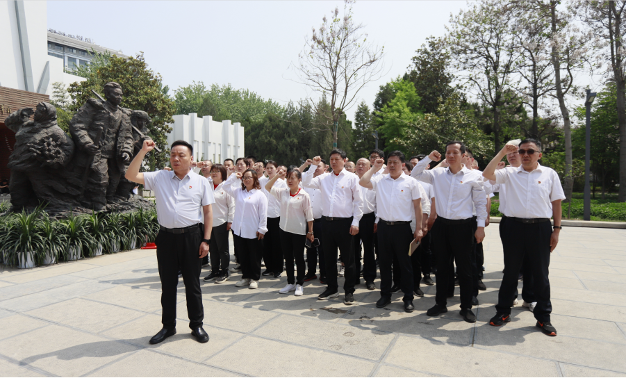 砥礪初心使命，汲取奮進(jìn)力量丨花花牛乳業(yè)集團(tuán)黨委組織開展學(xué)習(xí)“焦裕祿精神”主題黨日活動(dòng)