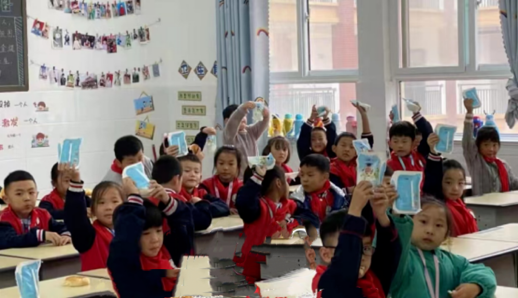 未來可期 健康護(hù)航丨花花牛乳業(yè)集團(tuán)取得學(xué)生飲用奶常、低溫發(fā)酵乳生產(chǎn)資質(zhì)