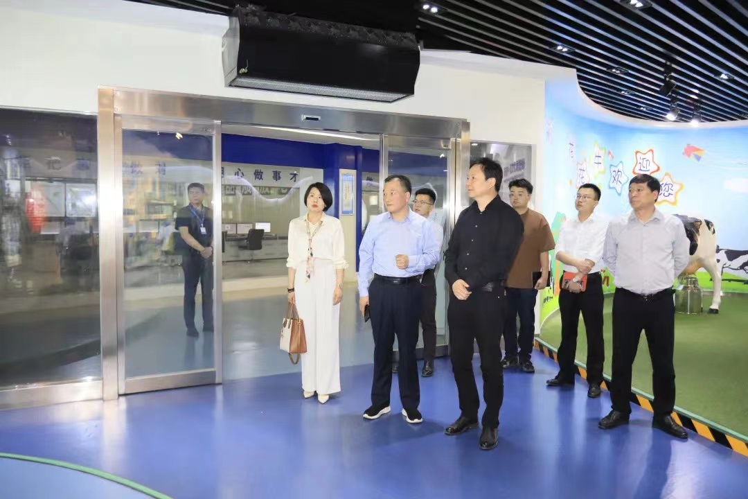 花花牛丨北京家音順達(dá)蒞臨花花牛乳業(yè)集團(tuán)參觀(guān)訪(fǎng)談