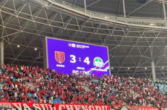 榮耀時刻，共赴巔峰——河南花花牛乳業(yè)集團(tuán)見證河南足球歷史性突破，與一億家鄉(xiāng)人民共燃鐵血榮光！